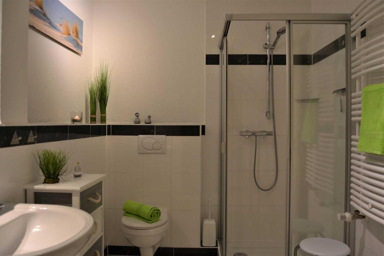 Residenz Prorer Wiek App 7 Strandnah, Mit Balkon By Unsere Urlaubszeit Остзебад Бинц Номер фото